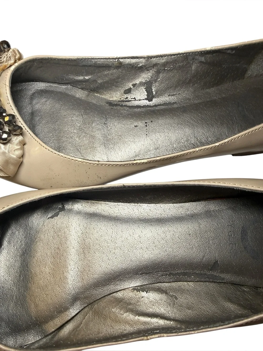 G by Guess Women's Nude Pointed Ballet Flats Ruffle Rhinstone Detail Size